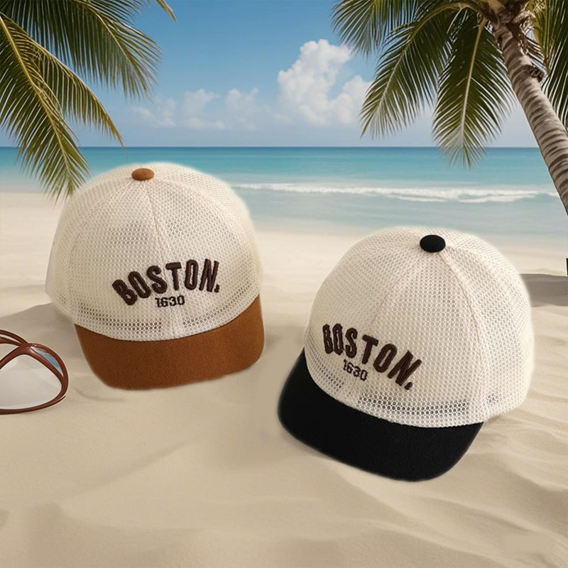 Kids Outdoor Hat - หมวกเบสบอลปักลายตัวอักษรสำหรับเด็ก หมวกตาข่ายระบายอากาศสำหรับเด็กวัยหัดเดิน หมวกกันแดดสำหรับเด็กชายและเด็กหญิง ปีกหมวกสั้น ทรงปากเป็ด สำหรับใส่กลางแจ้ง