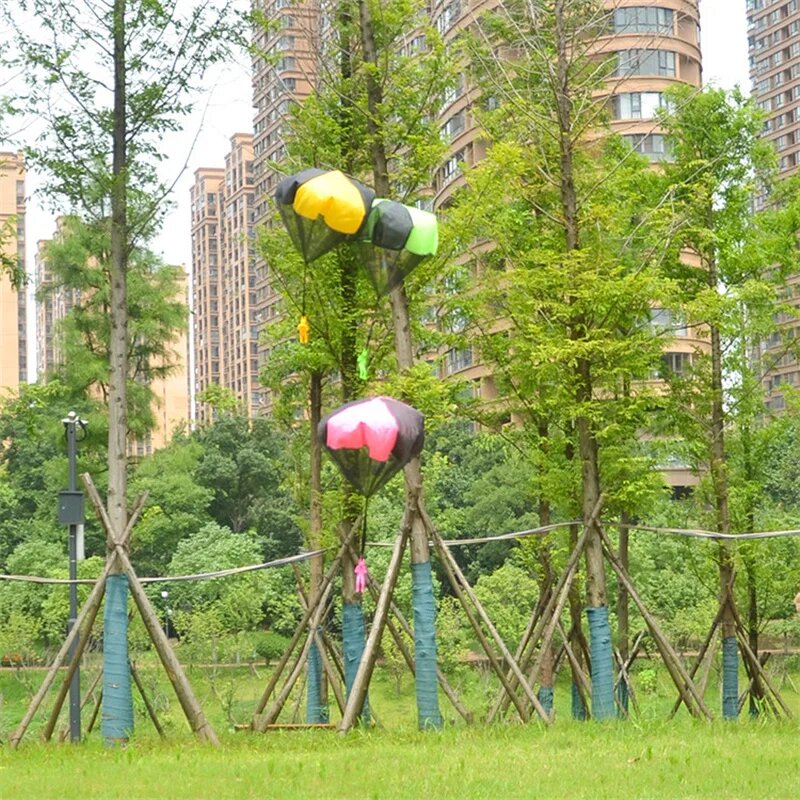 4 ชิ้นสีสุ่มมือโยนร่มชูชีพบินข - Kids Outdoor Clubhouse บทวิจารณ์และราคา