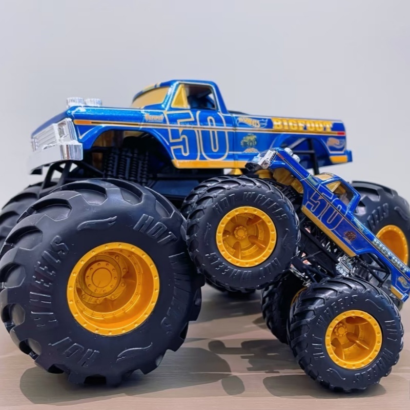 รถบรรทุกมอนสเตอร์ฮอตวีลส์ บิ๊ก - Hot Wheels Car Monster Trucks บทวิจารณ์และราคา